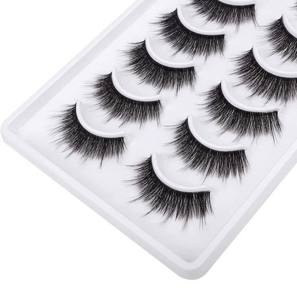 New LASHVIEW False Eyelashes,Demi Wispies lashes, 3D Natural Layered Effect - Picture 6 of 6